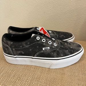 New with tags Platform Vans size 8 in women’s